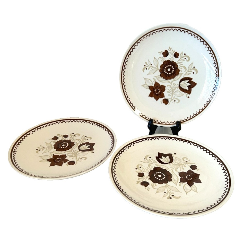Royal China Cavalier Ironstone Nutmeg 10" Dinner Plates Set of 3 Ivory VGUC